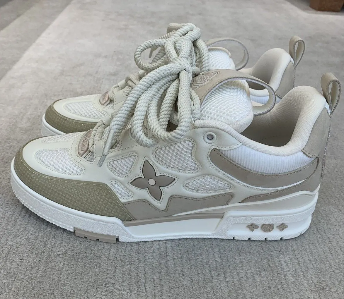 Louis Vuitton traniers, Número 37, Cor Bege